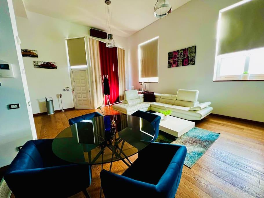 Moderno Loft Alle Porte Di Milano - 115Mq - 3 Posti Кормано Экстерьер фото